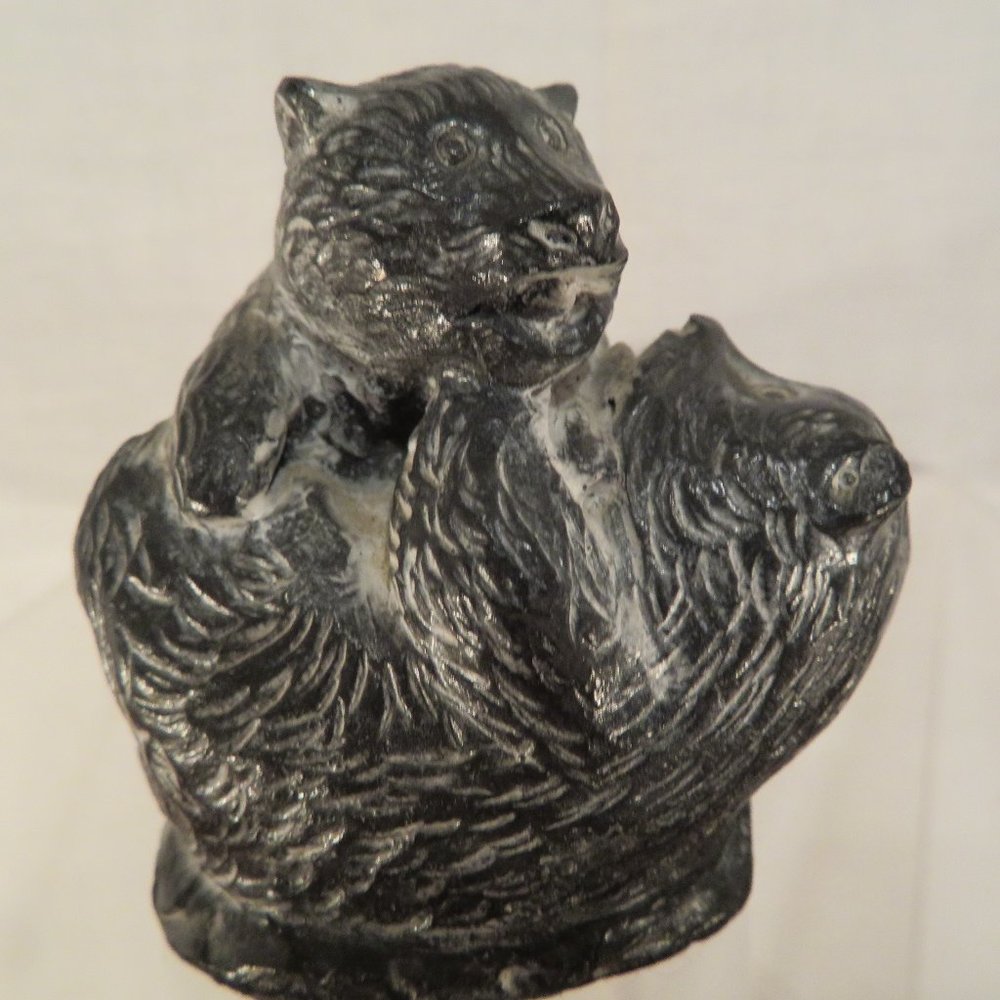 Vintage Wolf Sculptures BEAR CUBS Resin Figurine 2.5" x 2" (49C)